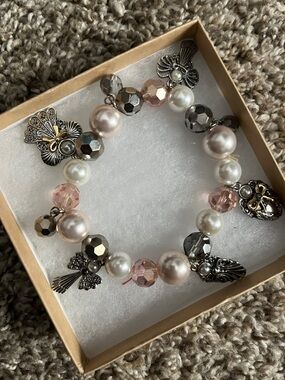 Charm bracelet